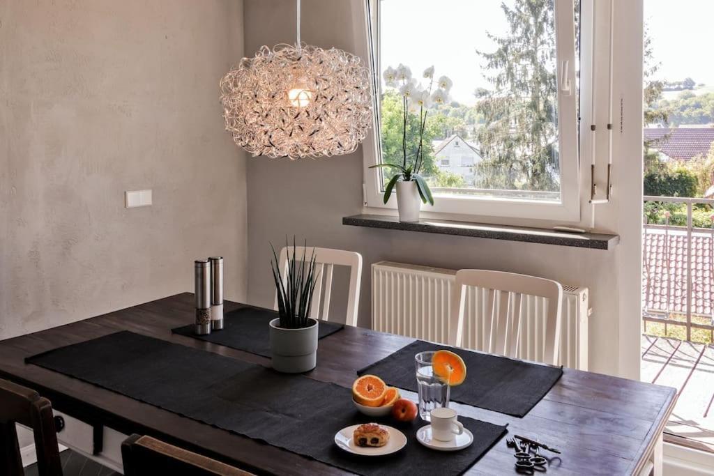 Charmante, Grosszuegige Ferienwohnung Villa Fleurie Bretten Exterior foto