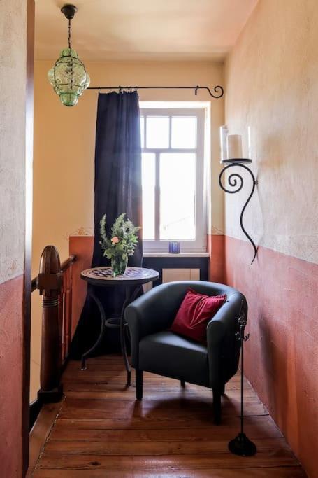 Charmante, Grosszuegige Ferienwohnung Villa Fleurie Bretten Exterior foto